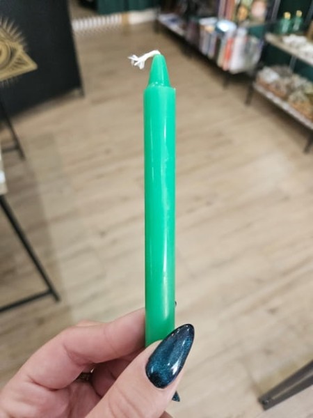 Magiczna Świeca do Rytuałów Zielona.jpg