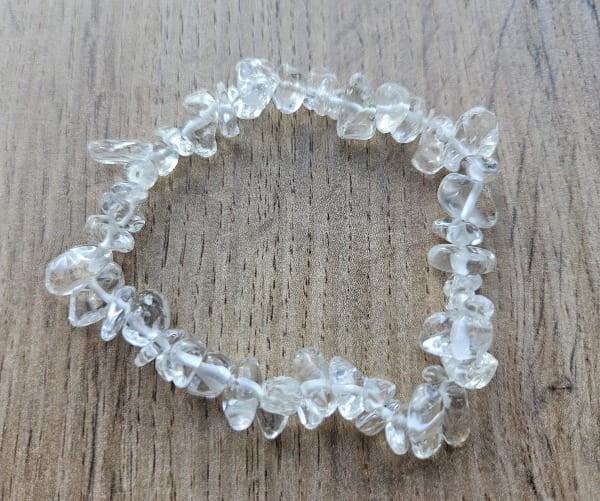 bransoletka z kamienia kryształ górski.jpg